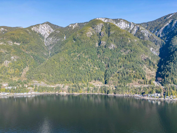 5383 Howe Sound, West Vancouver, BC, V7W 2R5 - 4