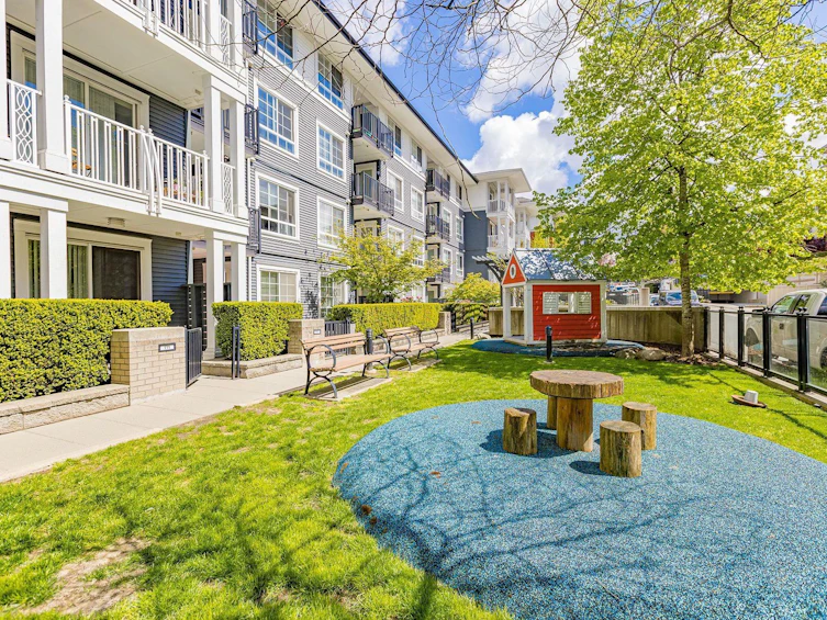 206-608 Como Lake Avenue, Coquitlam, BC, V3J 0B2 - 33