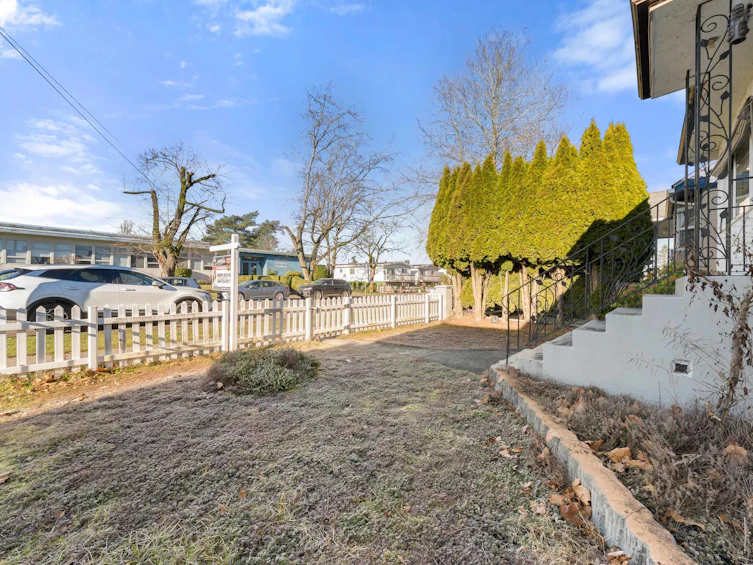 5628 Killarney Street, Vancouver, BC, V5R 3W2 - 36
