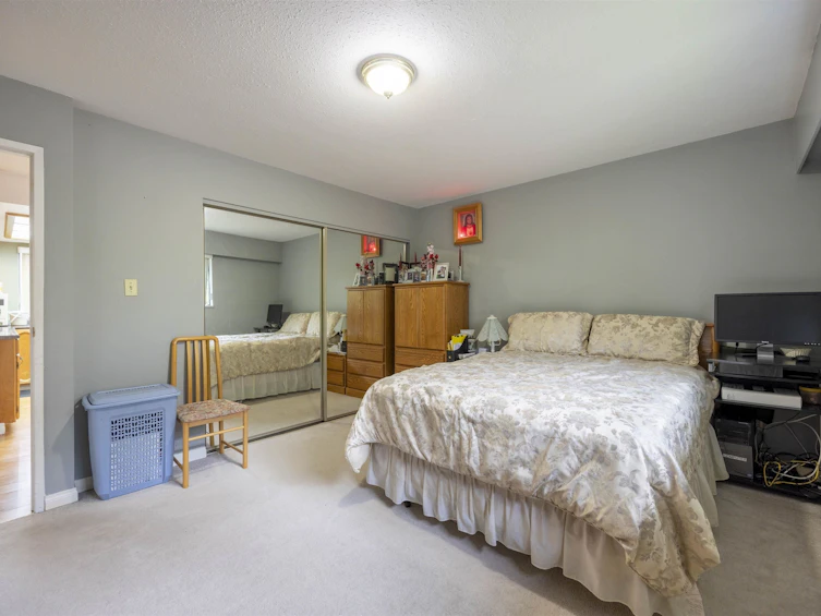 2480 Mclennan Avenue, Richmond, BC, V6X 2N7 - 5