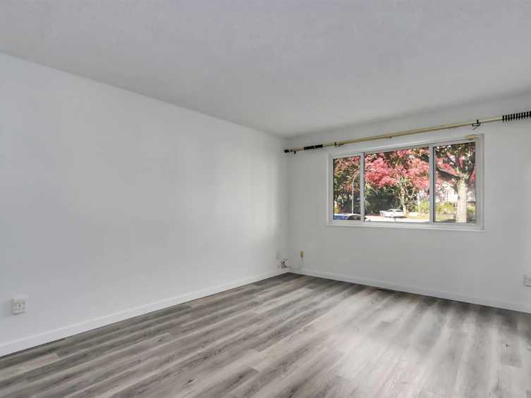 9872 133a Street, Surrey, BC, V3T 5G5 - 6