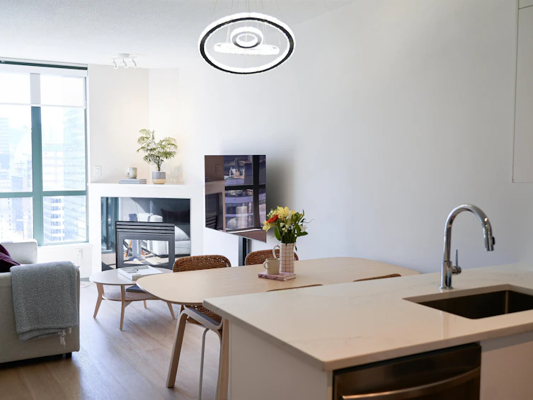 2909-1239 W Georgia Street, Vancouver, BC, V6E 4R8 - 2