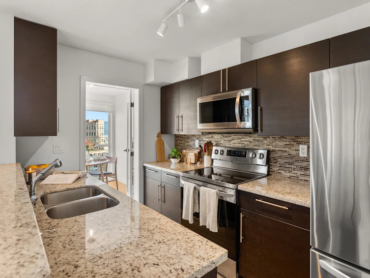 3102-939 Homer Street, Vancouver, BC, V6B 2W6 - 4