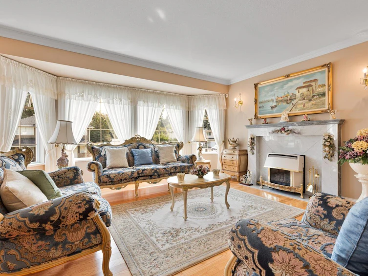 645 Thompson Avenue, Coquitlam, BC, V3J 3Z9 - 2