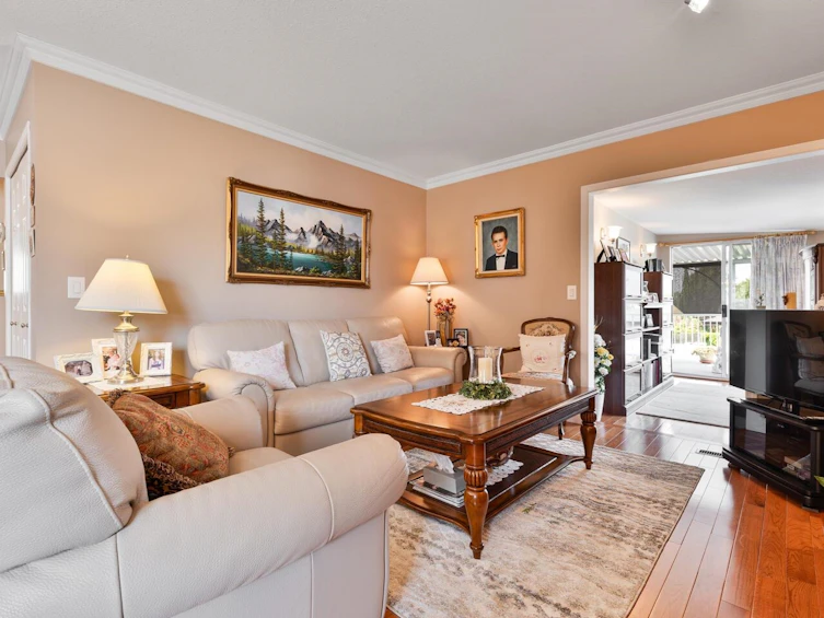 645 Thompson Avenue, Coquitlam, BC, V3J 3Z9 - 10
