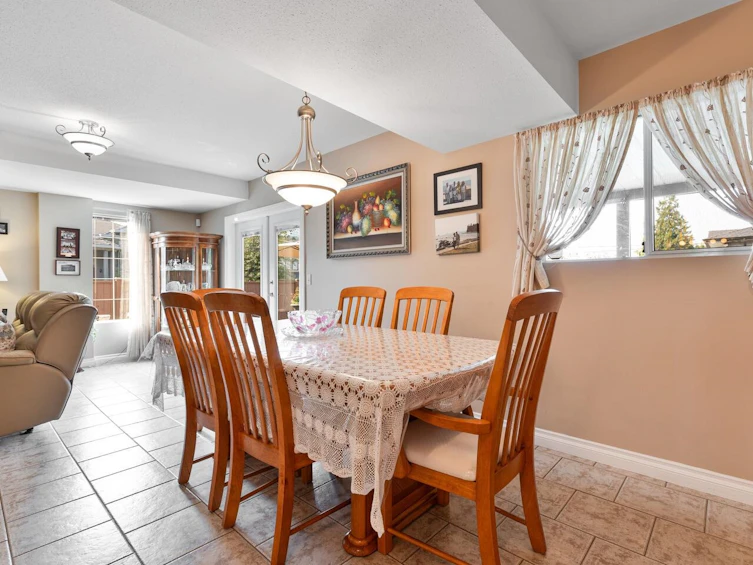 645 Thompson Avenue, Coquitlam, BC, V3J 3Z9 - 23