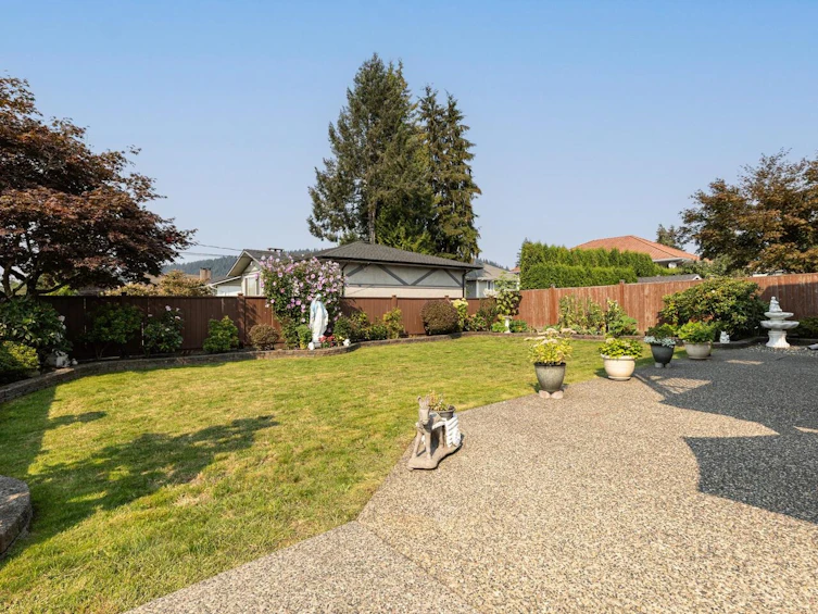 645 Thompson Avenue, Coquitlam, BC, V3J 3Z9 - 31