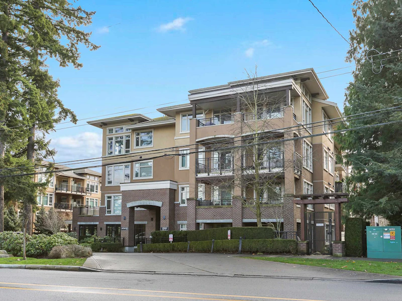 207 - 15360 20th Avenue, Surrey BC V4A 2A3