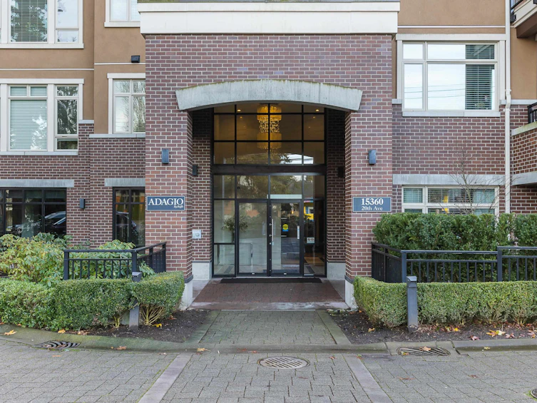 207-15360 20th Avenue, Surrey, BC, V4A 2A3 - 5