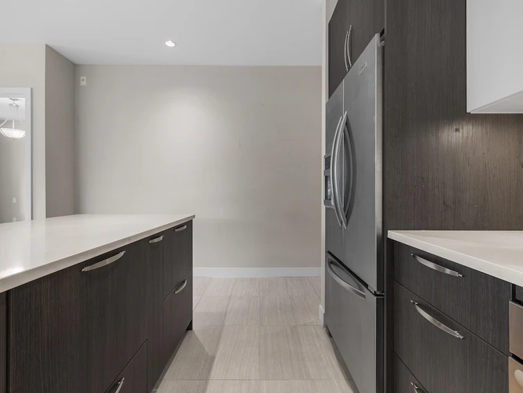 207-15360 20th Avenue, Surrey, BC, V4A 2A3 - 13