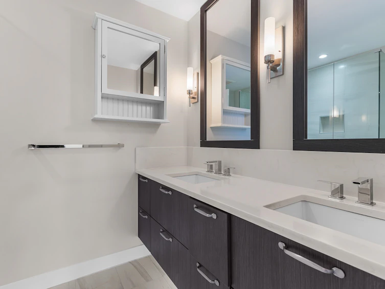 207-15360 20th Avenue, Surrey, BC, V4A 2A3 - 23