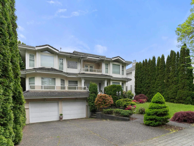 8130 Lakefield Drive, Burnaby, BC, V5E 4G6 - 2