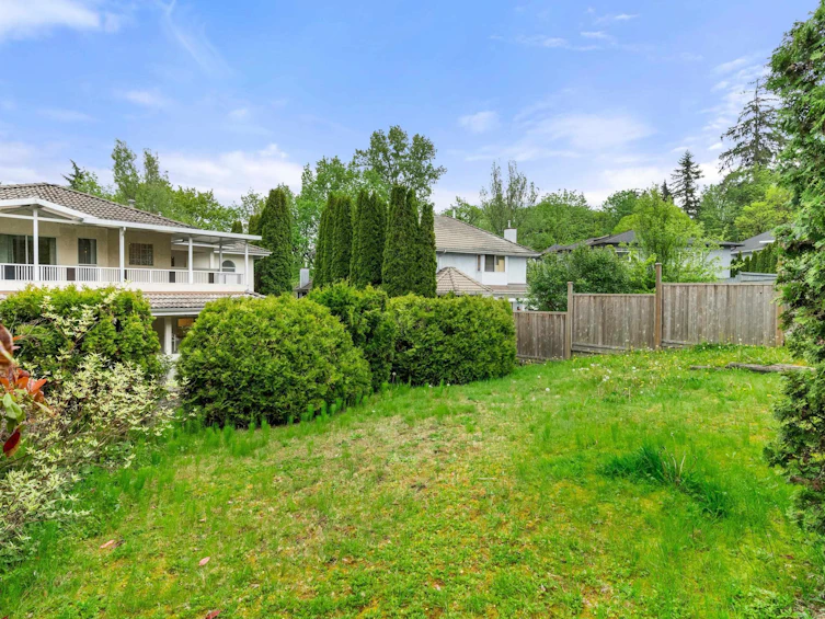 8130 Lakefield Drive, Burnaby, BC, V5E 4G6 - 40