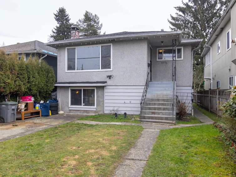 5098 Moss Street, Vancouver, BC, V5R 3T7 - 2