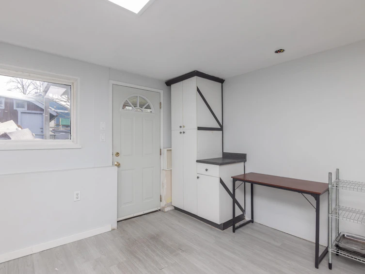 5098 Moss Street, Vancouver, BC, V5R 3T7 - 18