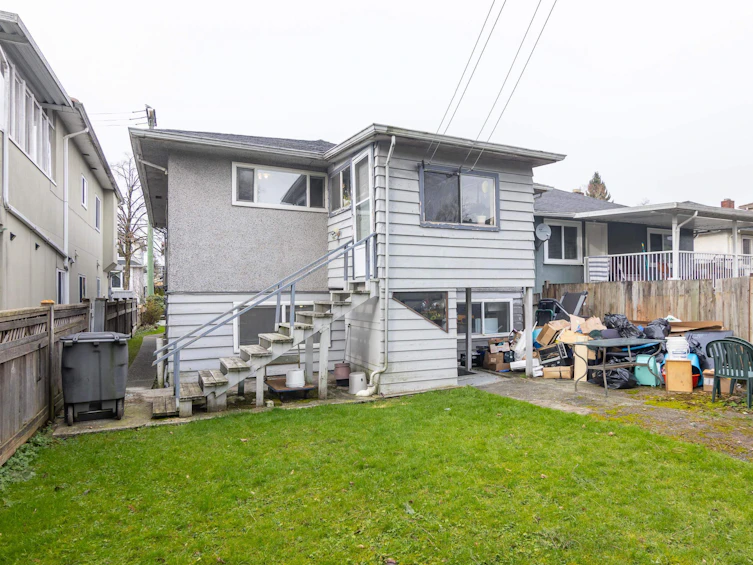 5098 Moss Street, Vancouver, BC, V5R 3T7 - 26