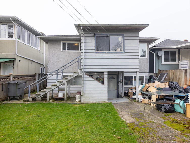 5098 Moss Street, Vancouver, BC, V5R 3T7 - 28