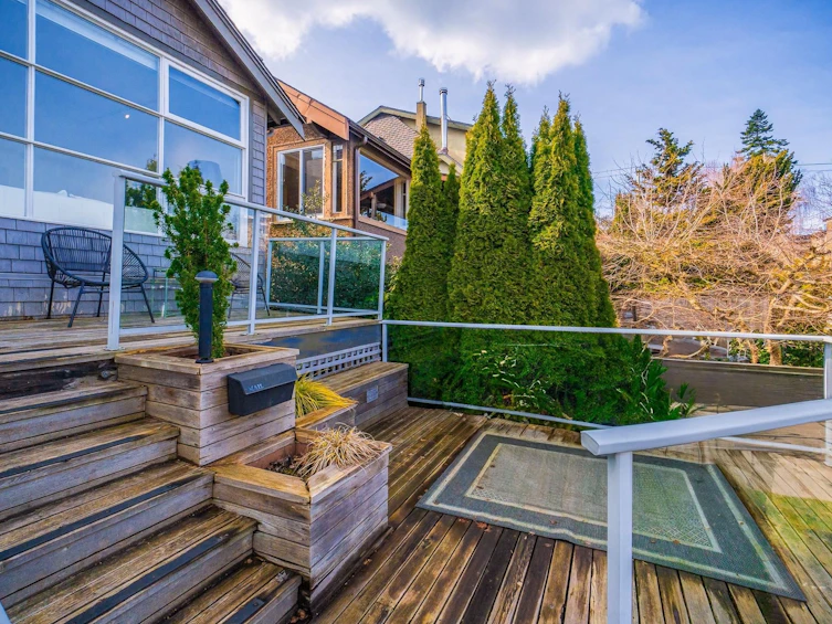 3762 W 13th Avenue, Vancouver, BC, V6R 2S6 - 24