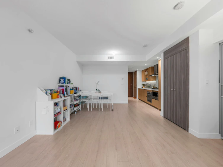 703-4720 Lougheed Highway, Burnaby, BC, V5C 0M8 - 3