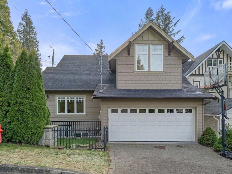 3375 Chesterfield Avenue, North Vancouver, BC, V7N 3N2 - 31