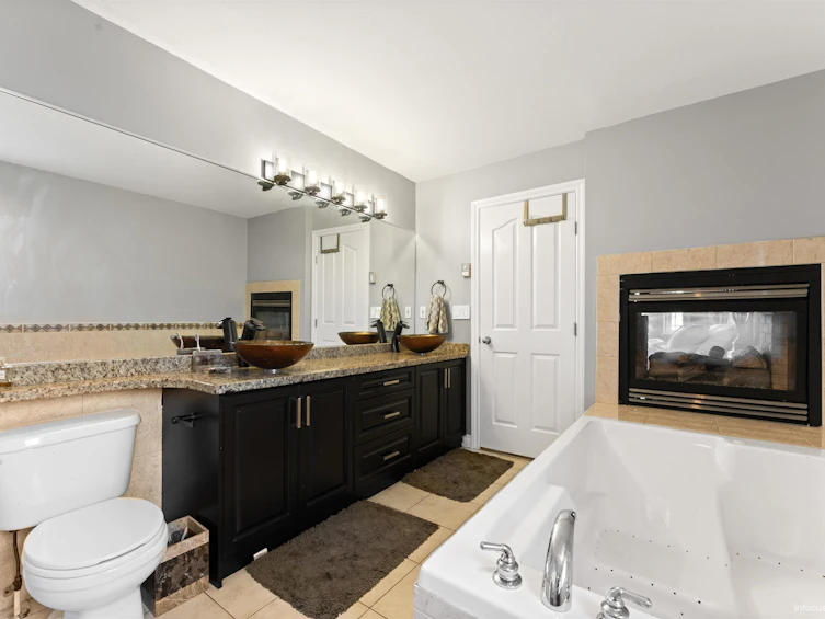 14818 76 Avenue, Surrey, BC, V3S 2H2 - 13