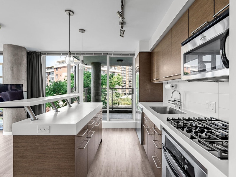 401 - 2770 Sophia Street, Vancouver BC
