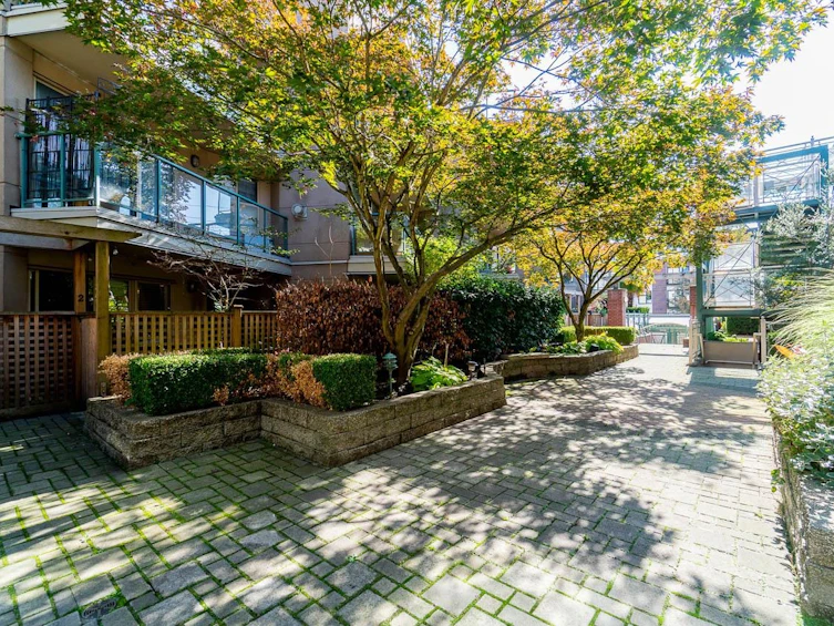 208-332 Lonsdale Avenue, North Vancouver, BC, V7M 3M5 - 25