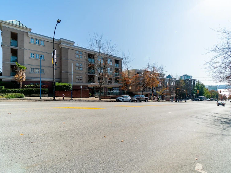 208-332 Lonsdale Avenue, North Vancouver, BC, V7M 3M5 - 27