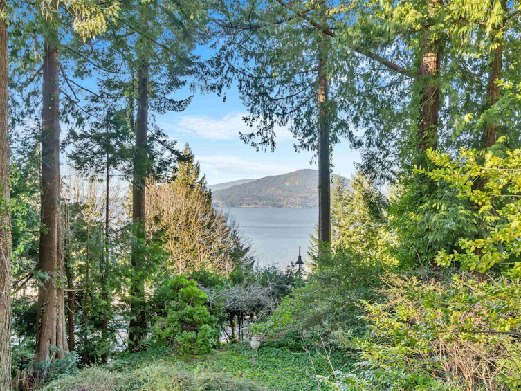 310 Bayview Road, West Vancouver, BC, V0N 2E0 - 5