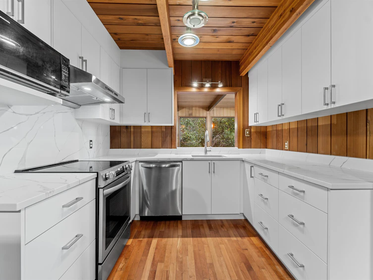 310 Bayview Road, West Vancouver, BC, V0N 2E0 - 8