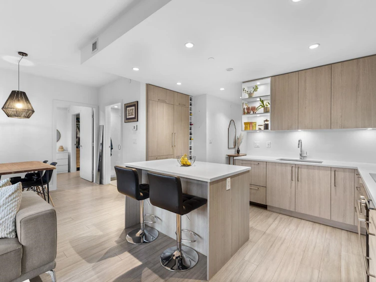 410-707 E 3rd Street, North Vancouver, BC, V7L 1G8 - 9