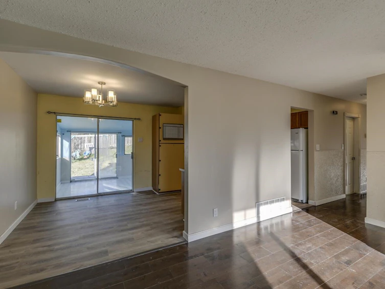 31961 Raven Avenue, Mission, BC, V2V 1B8 - 10