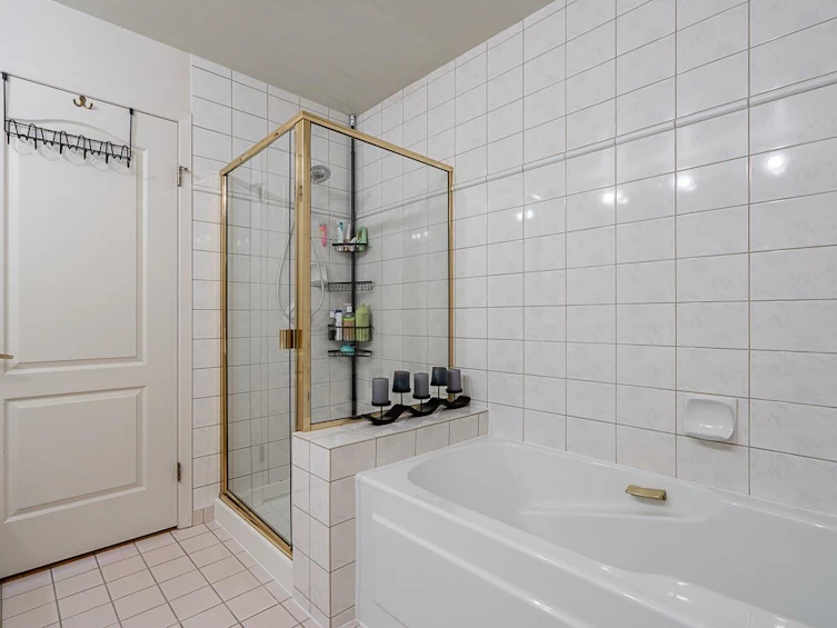 1504-6888 Station Hill Drive, Burnaby, BC, V3N 4X5 - 23