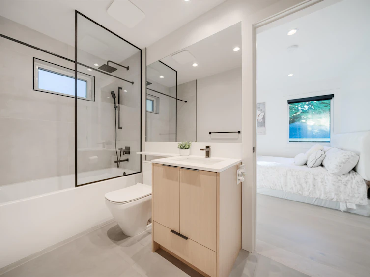 1784 Amble Greene Boulevard, Surrey, BC, V4A 6S5 - 26