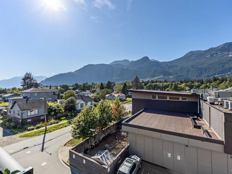 312-38013 Third Avenue, Squamish, BC, V8B 0Z8 - 19