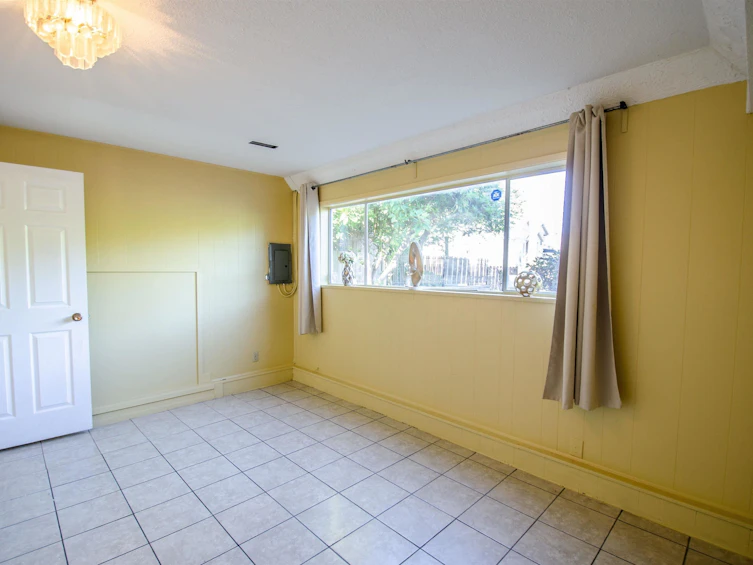 6531 No. 2 Road, Richmond, BC, V7C 3L4 - 8