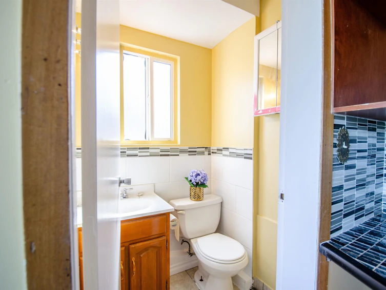 6531 No. 2 Road, Richmond, BC, V7C 3L4 - 32