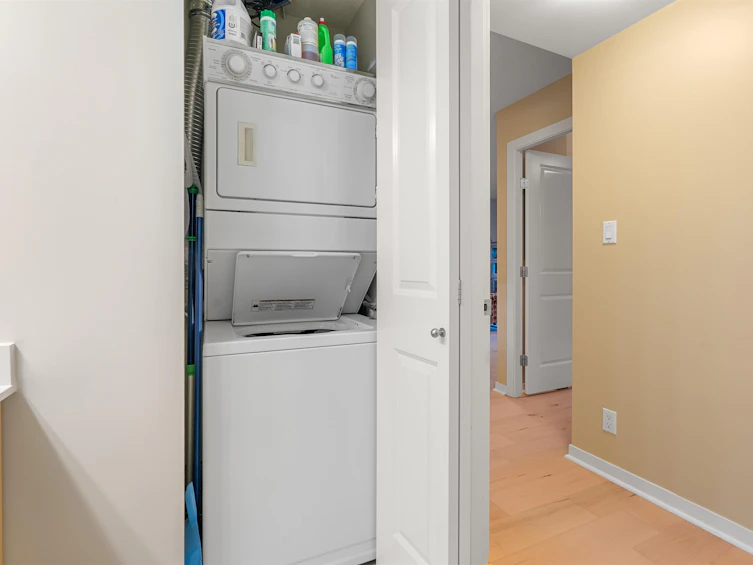 307-3638 Vanness Avenue, Vancouver, BC, V5R 6H6 - 5