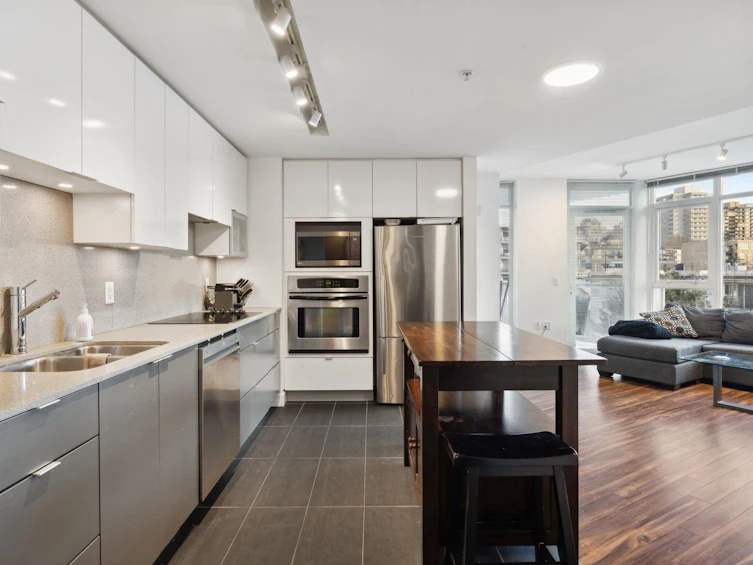 601-175 W 2nd Street, North Vancouver, BC, V7M 0A5 - 13