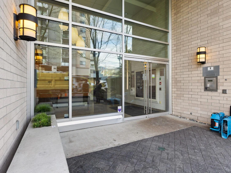 601-175 W 2nd Street, North Vancouver, BC, V7M 0A5 - 23