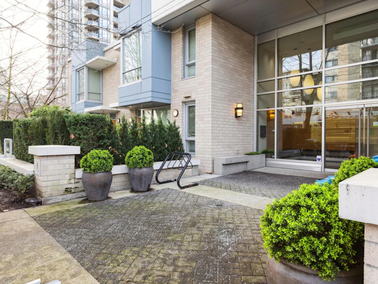601-175 W 2nd Street, North Vancouver, BC, V7M 0A5 - 25