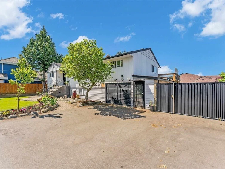 4729 64 Street, Delta, BC, V4K 3M2 - 3