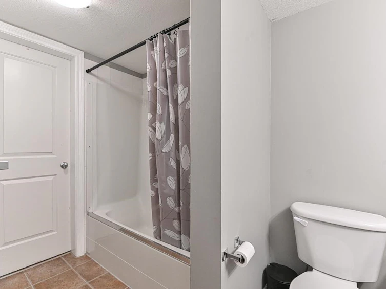 207-32063 Mt Waddington Avenue, Abbotsford, BC, V2T 2E7 - 9