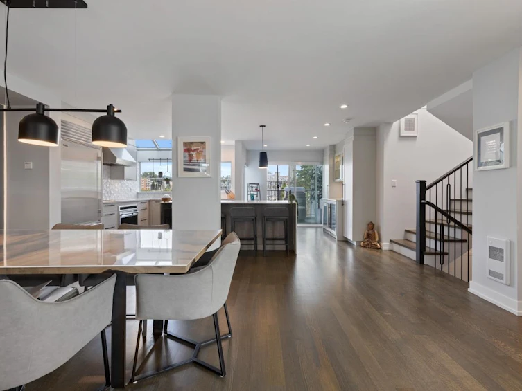 1594 Island Park Walk, Vancouver, BC, V6H 3Z8 - 17