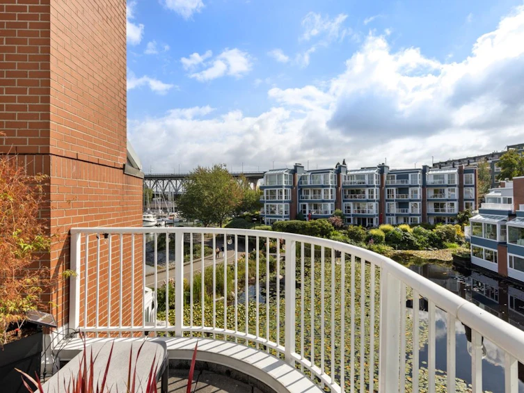 1594 Island Park Walk, Vancouver, BC, V6H 3Z8 - 33