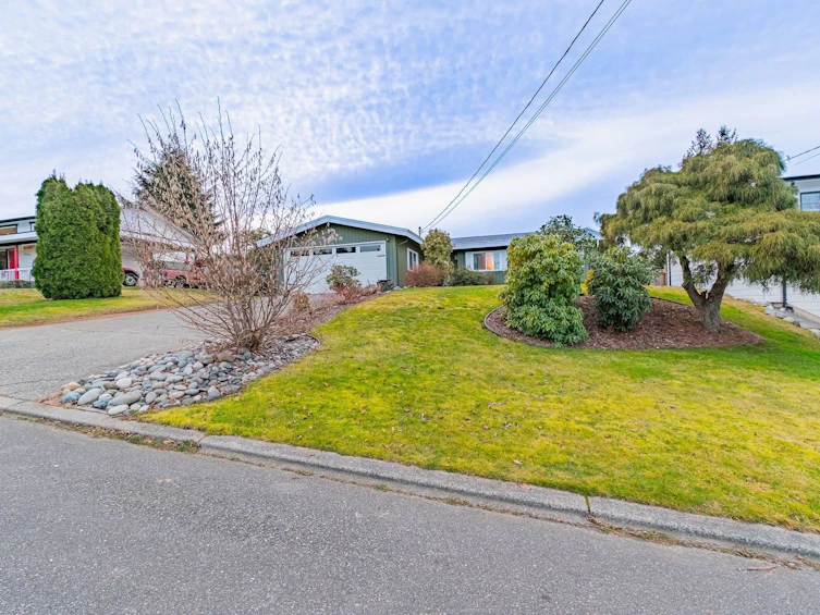 34567 Hurst Crescent, Abbotsford, BC, V2S 5B3 - 2
