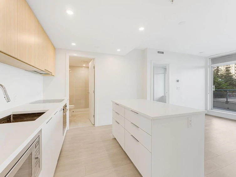 404-13318 104 Avenue, Surrey, BC, V3T 0R2 - 9
