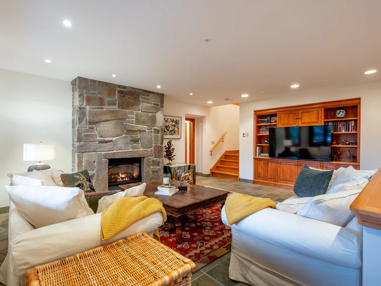 3826 Sunridge Drive, Whistler, BC, V8E 0W1 - 22