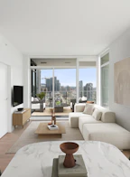 2409 2181 Madison Avenue