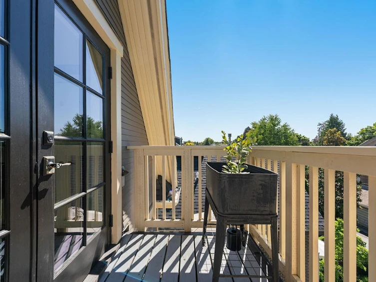 1110 W 15th Avenue, Vancouver, BC, V6H 1R6 - 24